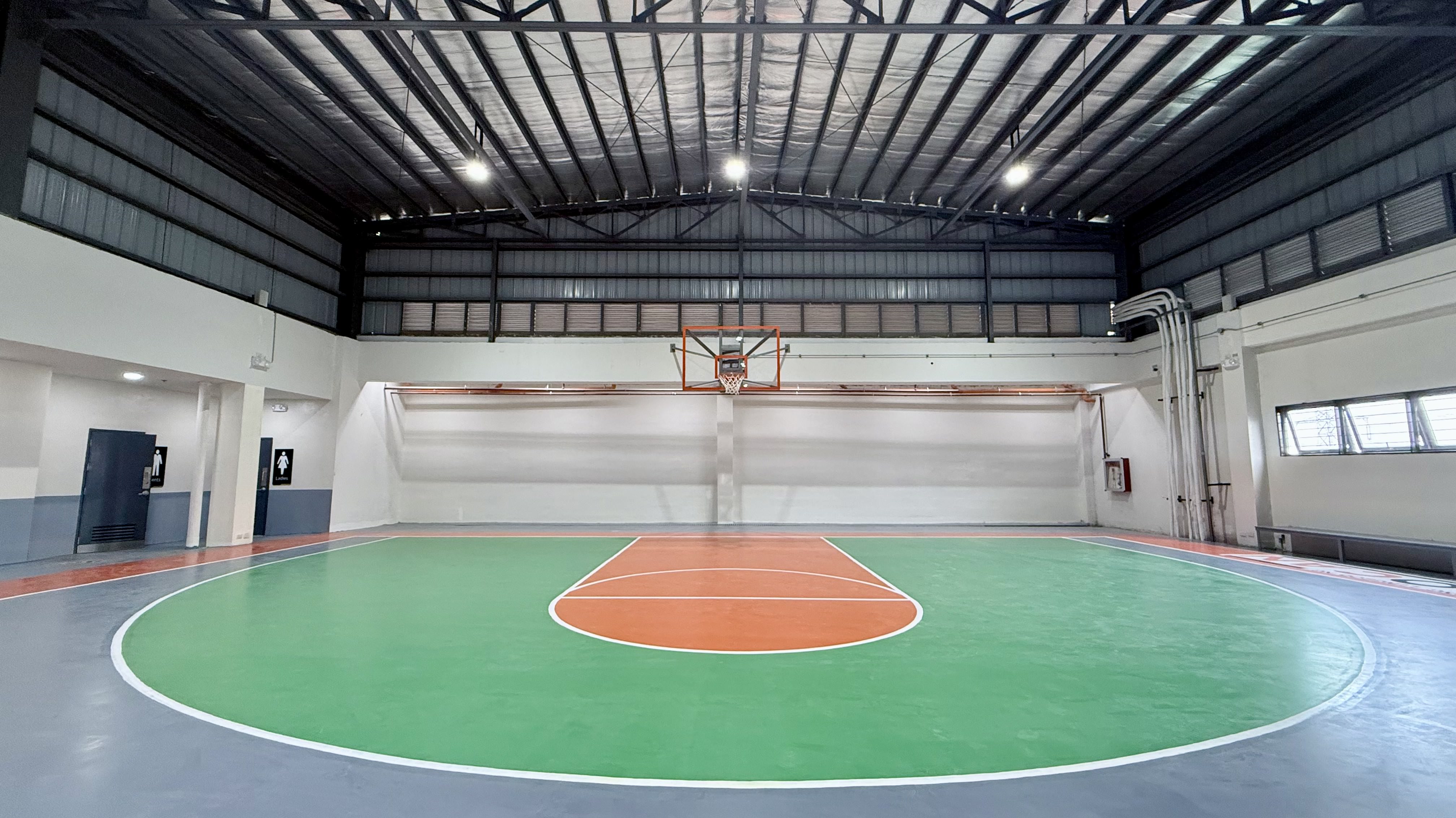 The-Plaza-Basketball-Court